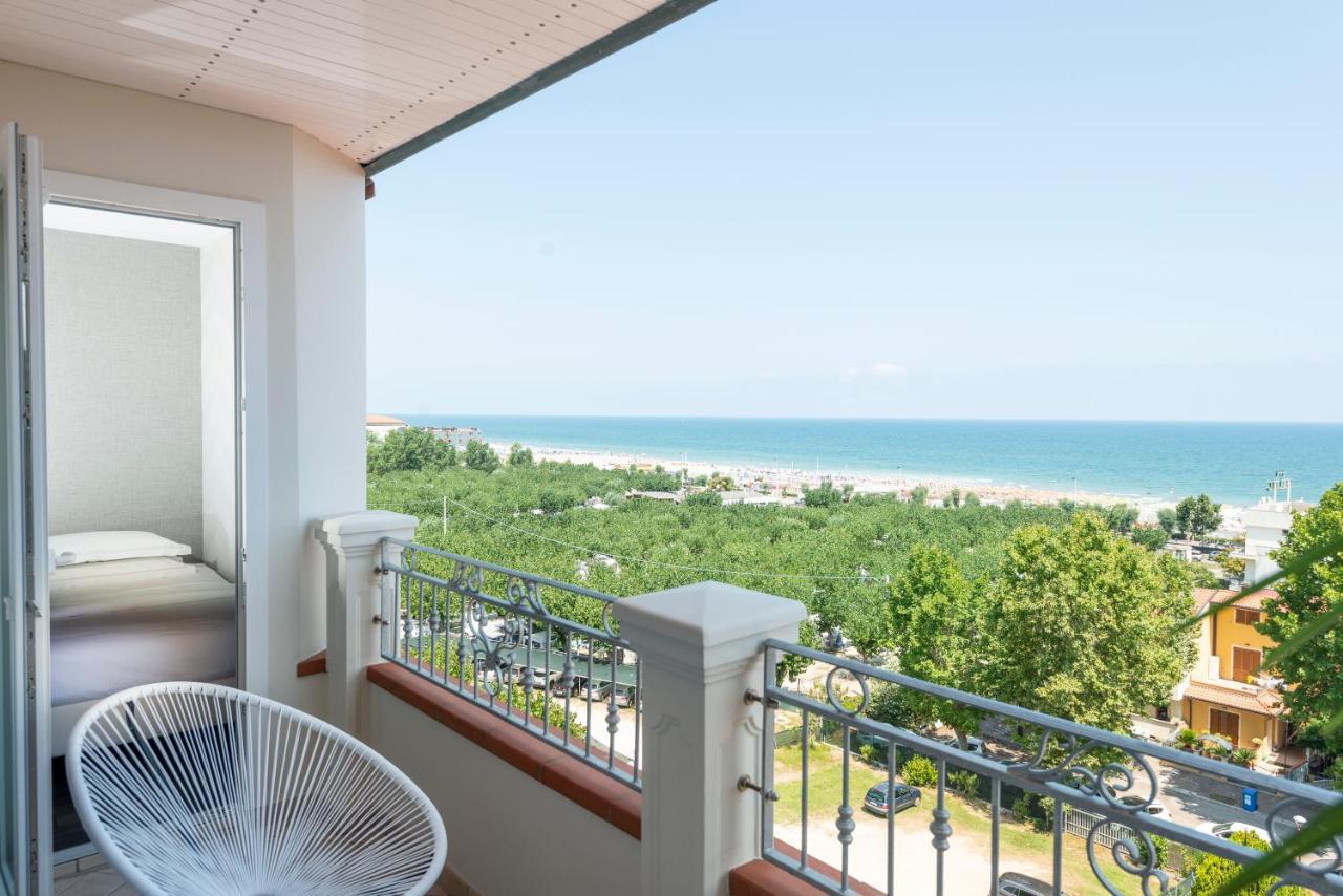 Hotel Atlantic Riviera Mare 미사노아드리아티코 외부 사진