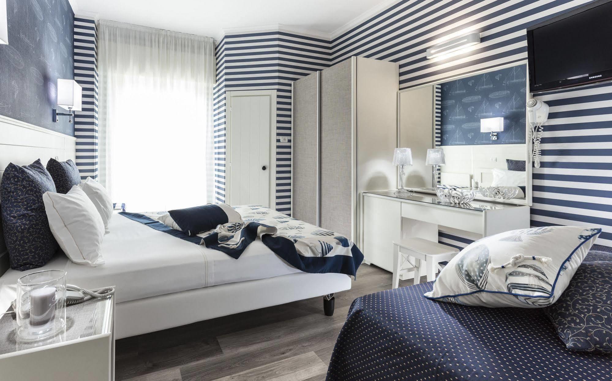 Hotel Atlantic Riviera Mare 미사노아드리아티코 외부 사진