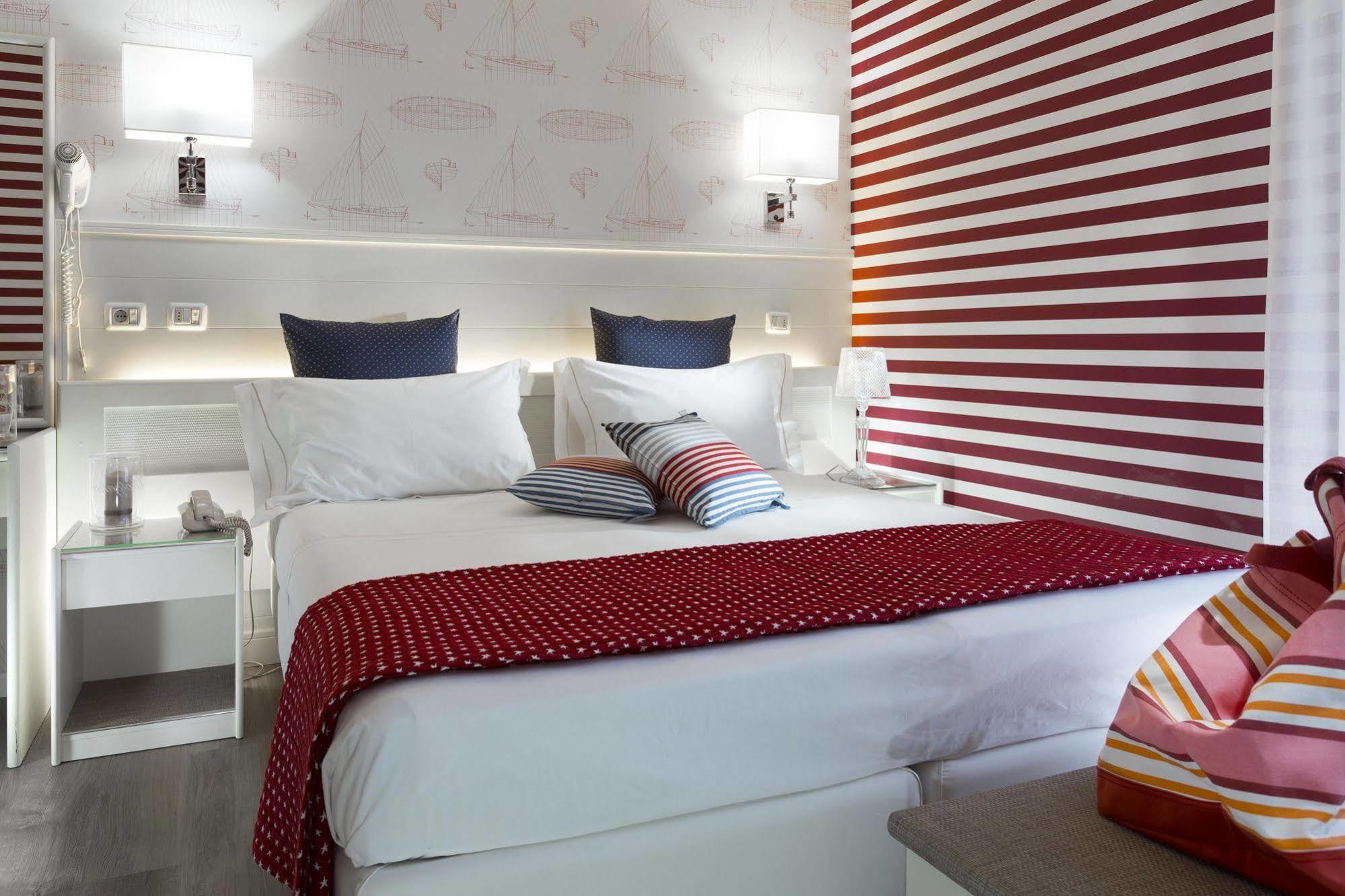 Hotel Atlantic Riviera Mare 미사노아드리아티코 외부 사진